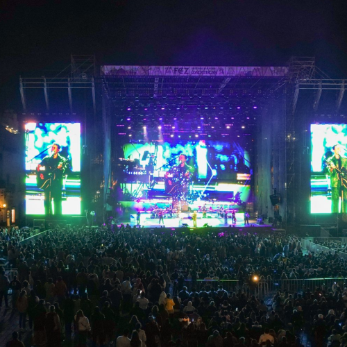 Fonseca arma fiestón en la Plaza de Armas