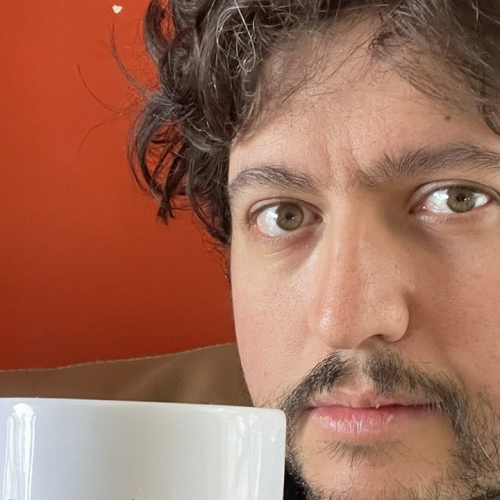 Fernando Bonilla fija postura política tras críticas